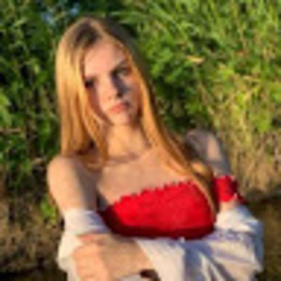 Meet your Posher, Kamryn - Picture 1 of 1